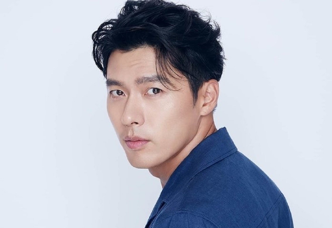 Dan ong chau A hop voi kieu toc nao? hinh anh