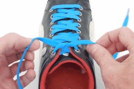 Cach buoc day giay nhanh nhat the gioi hinh anh