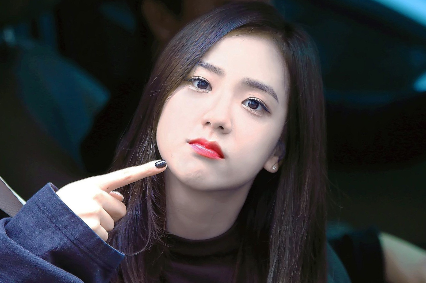 Bai tap 10 giay giup mui thon gon hon ma khong can phau thuat hinh anh