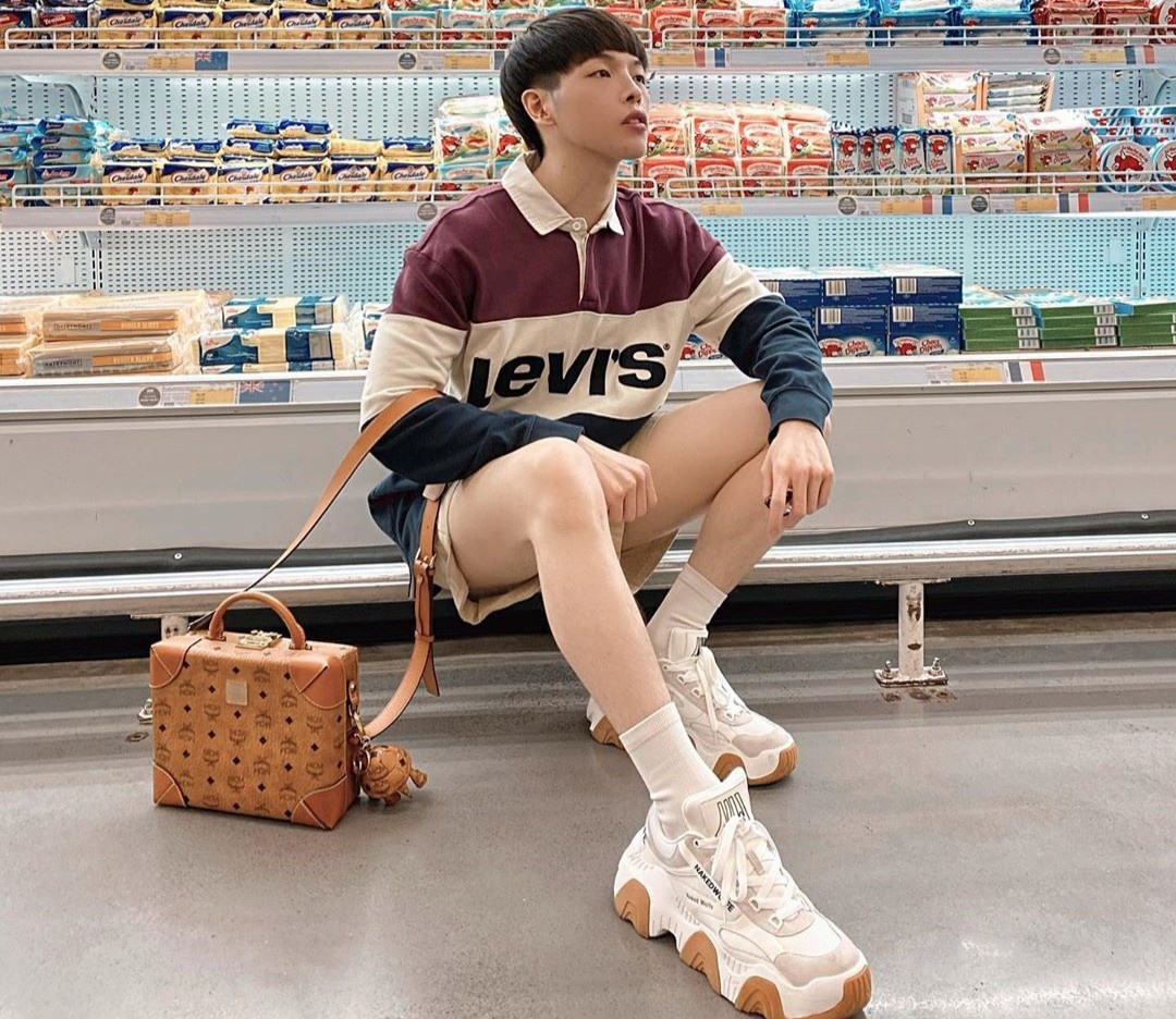 Duc Phuc cat toc anh 3