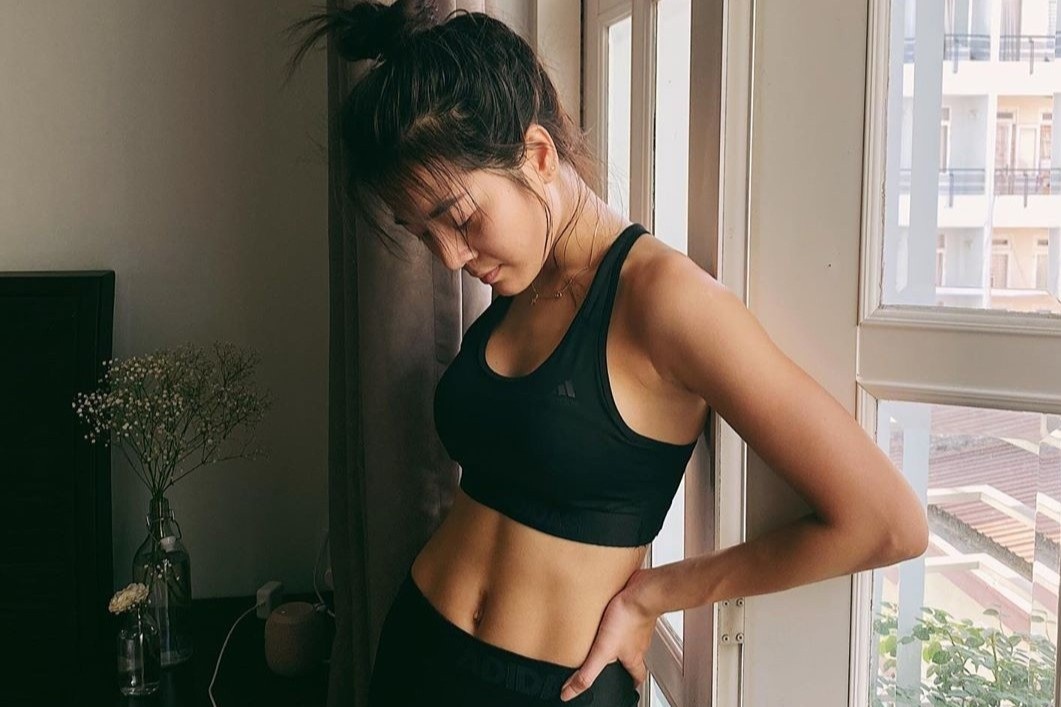 Karen Nguyen tiet lo bai tap de co eo thon hinh anh