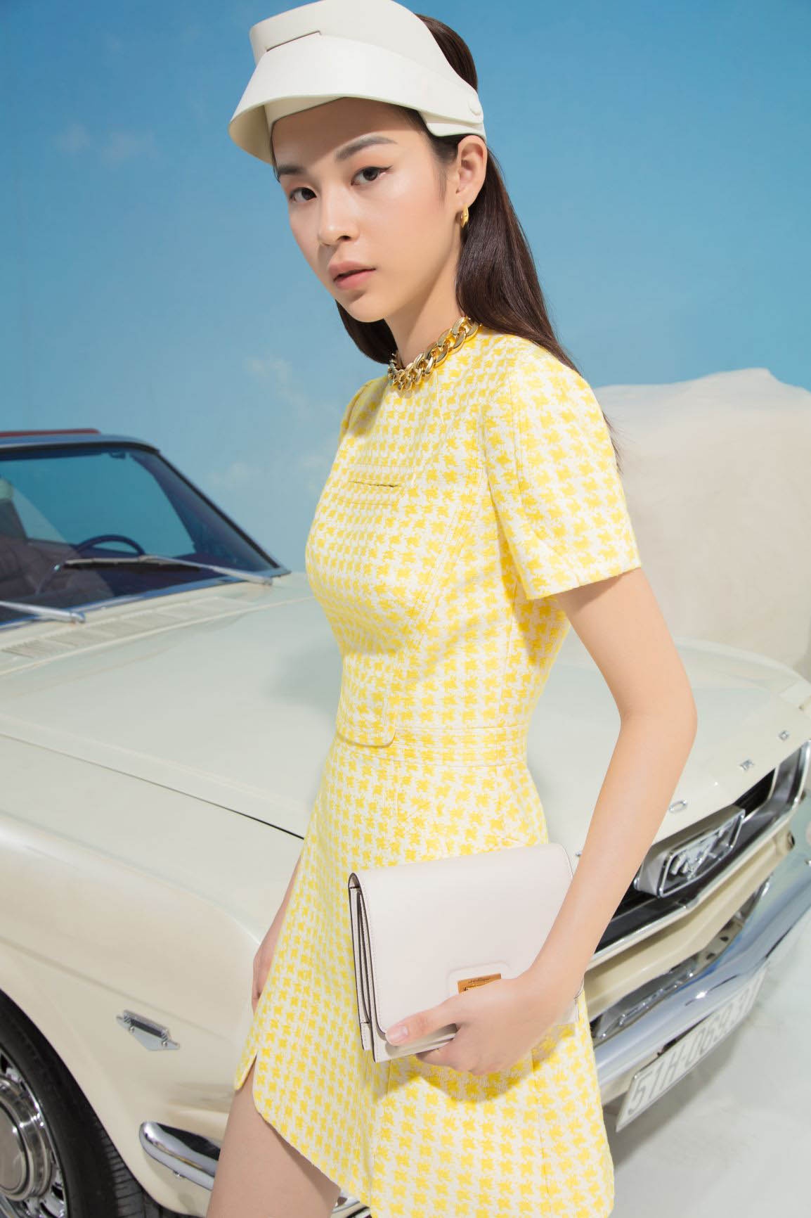 do cua nha thiet ke Viet anh 6