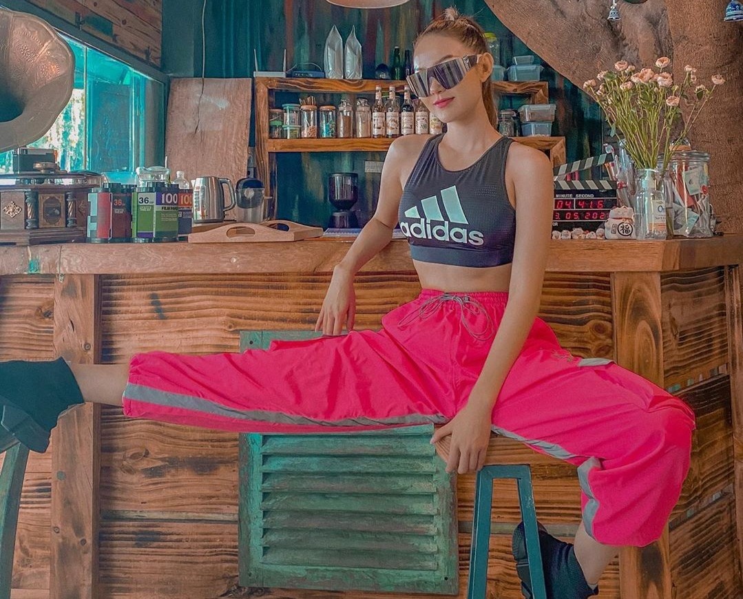 sao Viet mac do he anh 4