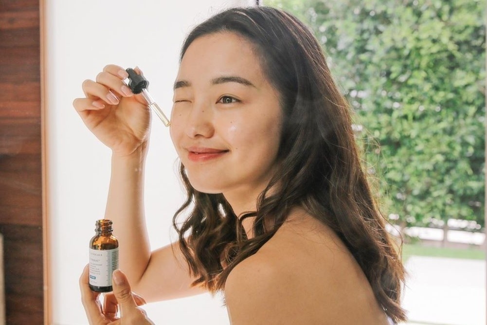 Lam the nao de da bot xau khi dung dien thoai nhieu? hinh anh