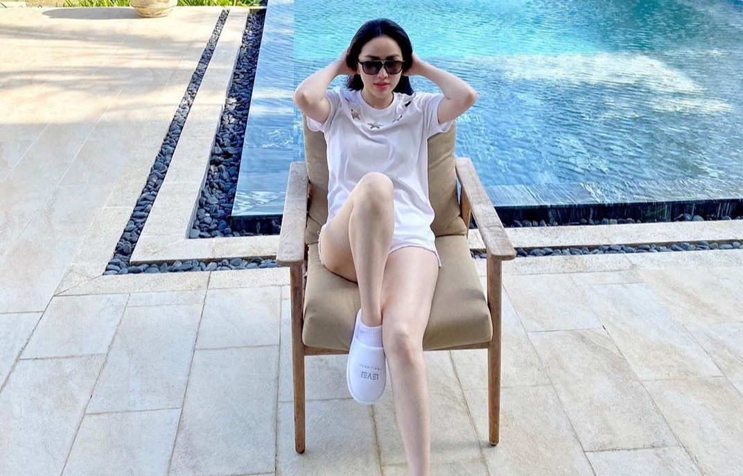 Bao Thy mac do hieu anh 3