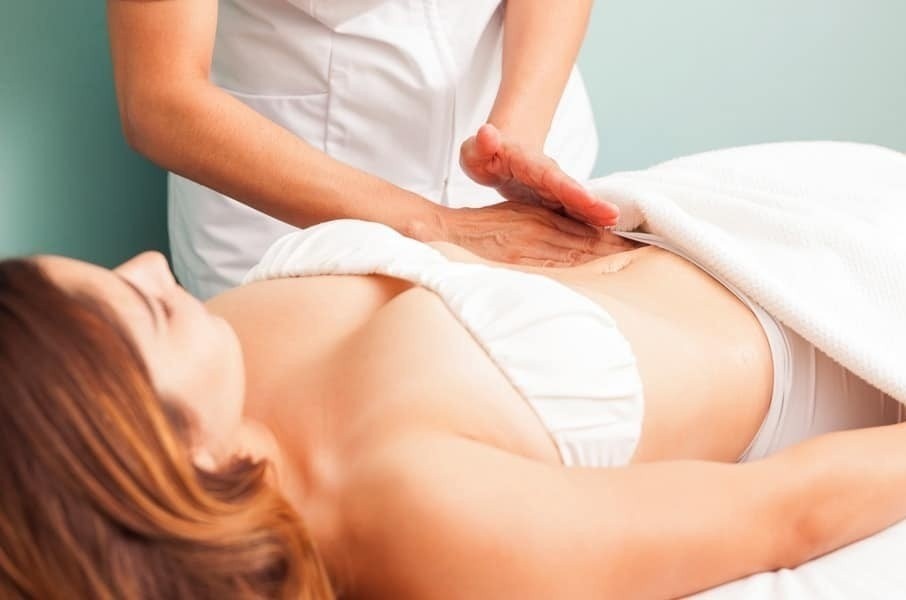 Giam can nhanh bang cach tu bam huyet dao hinh anh