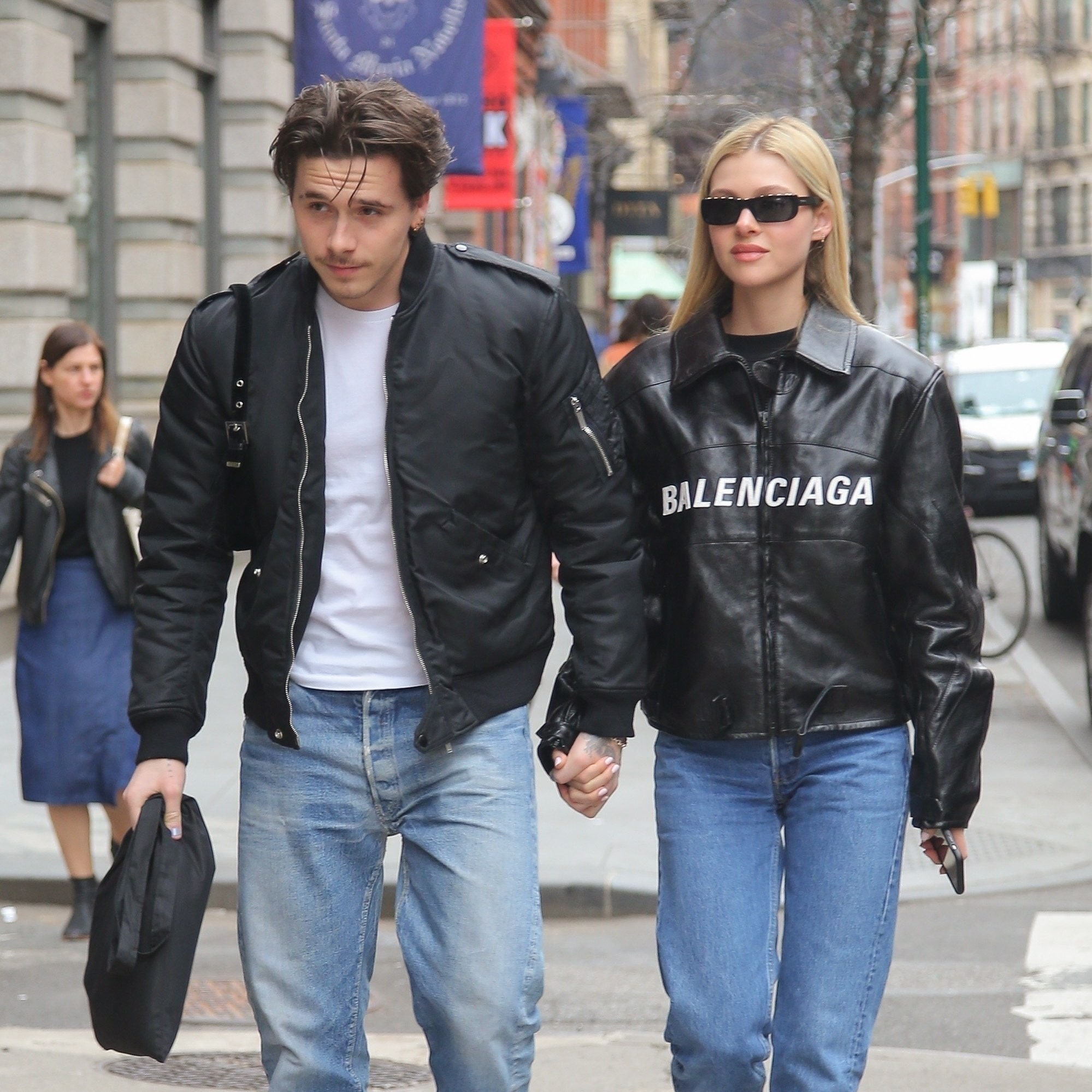 brooklyn beckham đính hôn ảnh 3 brooklyn beckham dinh hon anh 3