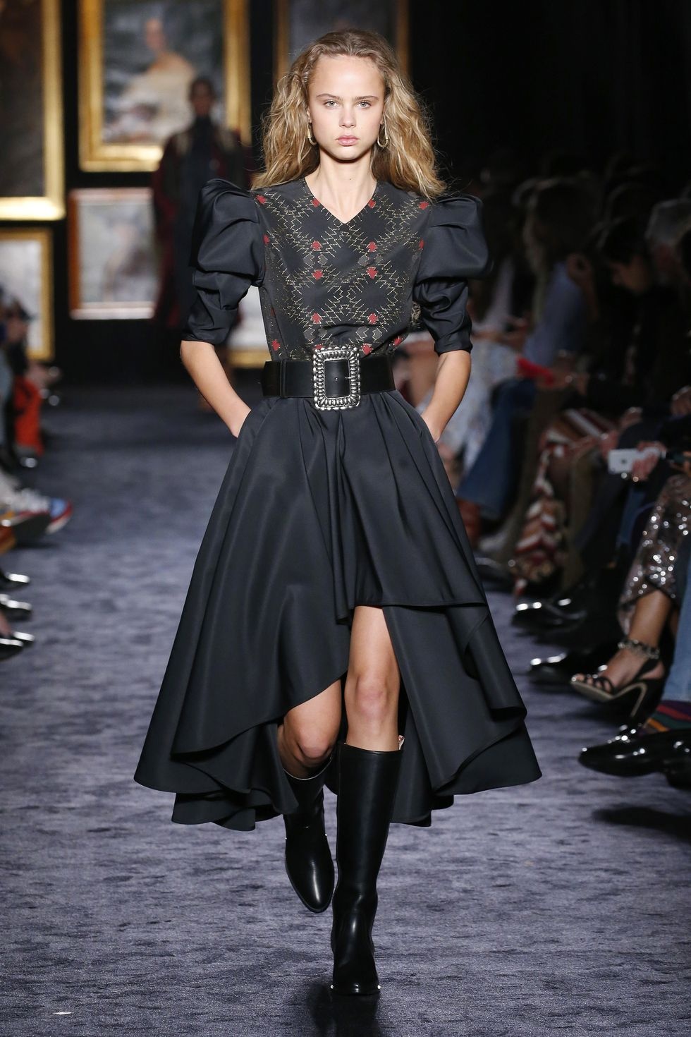 xu huong thoi trang 2020 anh 10