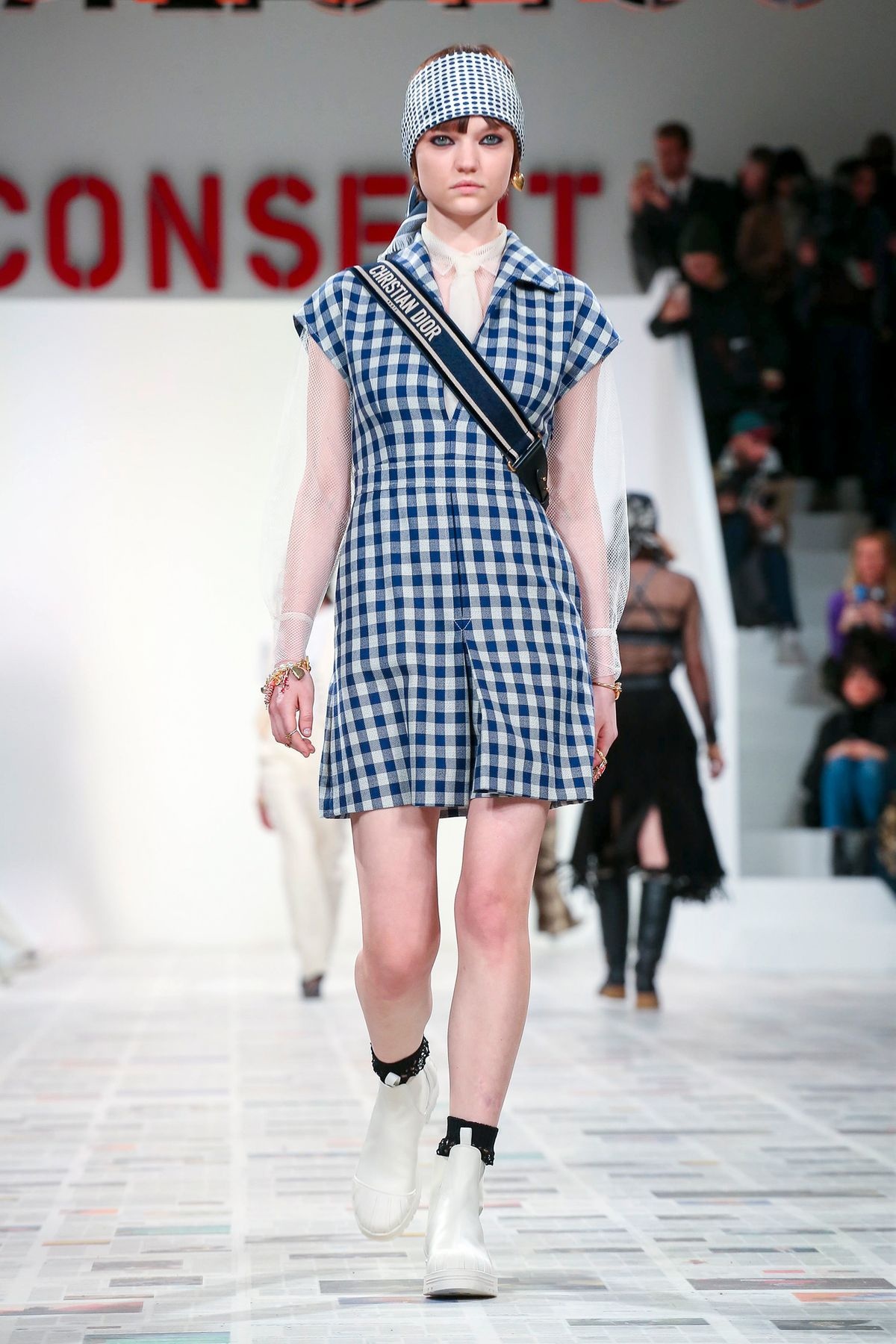 xu huong thoi trang 2020 anh 18