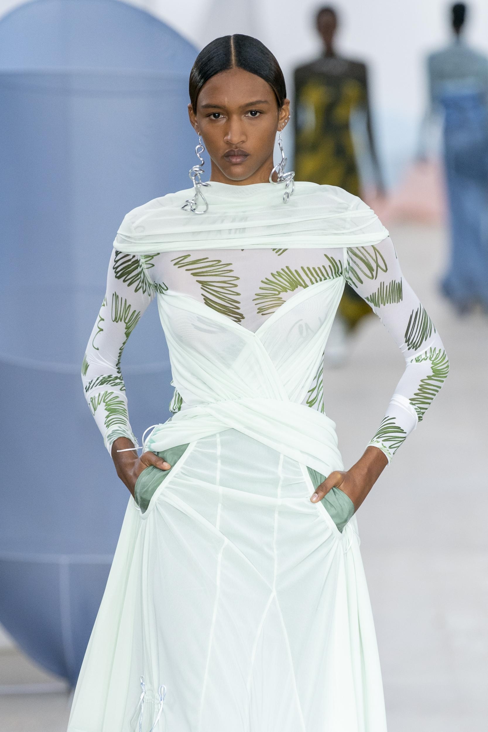 ao xuyen thau goi cam anh 8