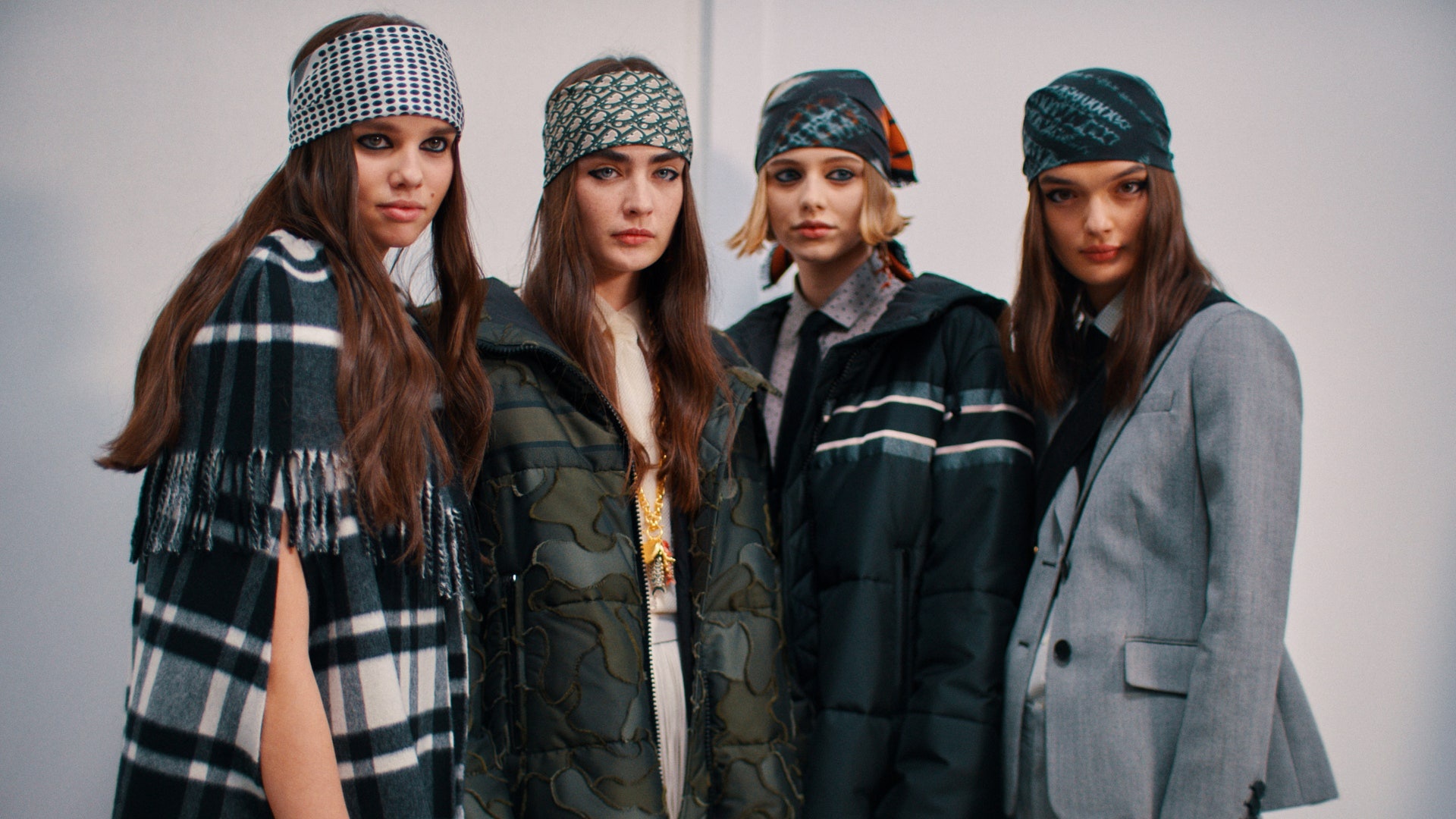 phu kien toc moi noi anh 1