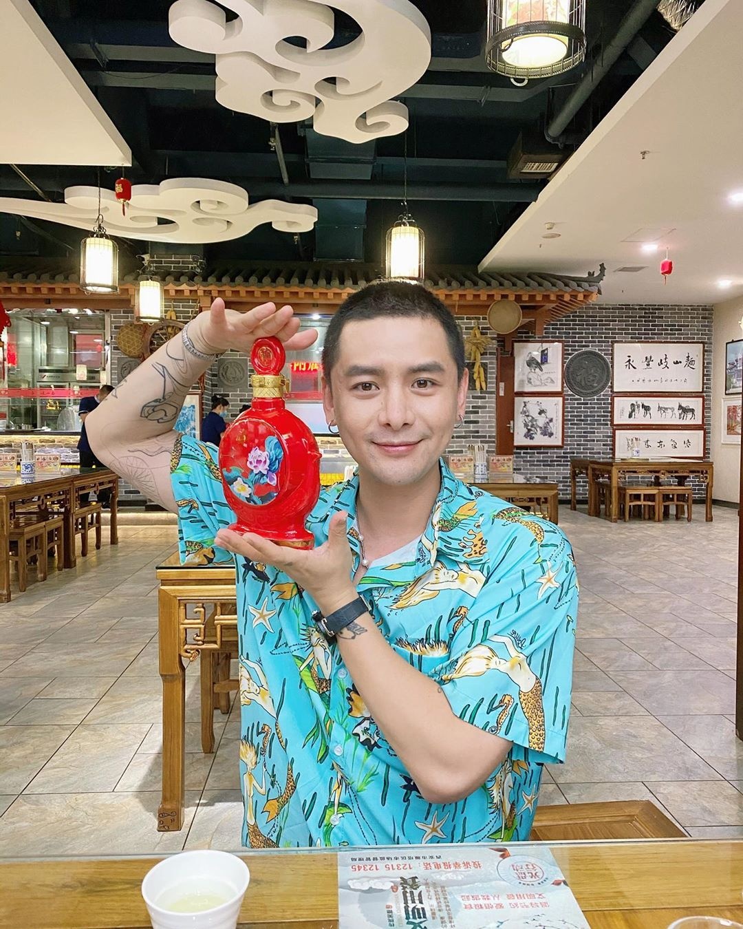 nguoi noi tieng trong gioi thoi trang anh 16