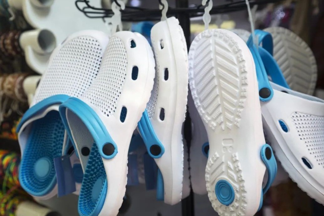 5 kieu giay gay hai cho chan hinh anh