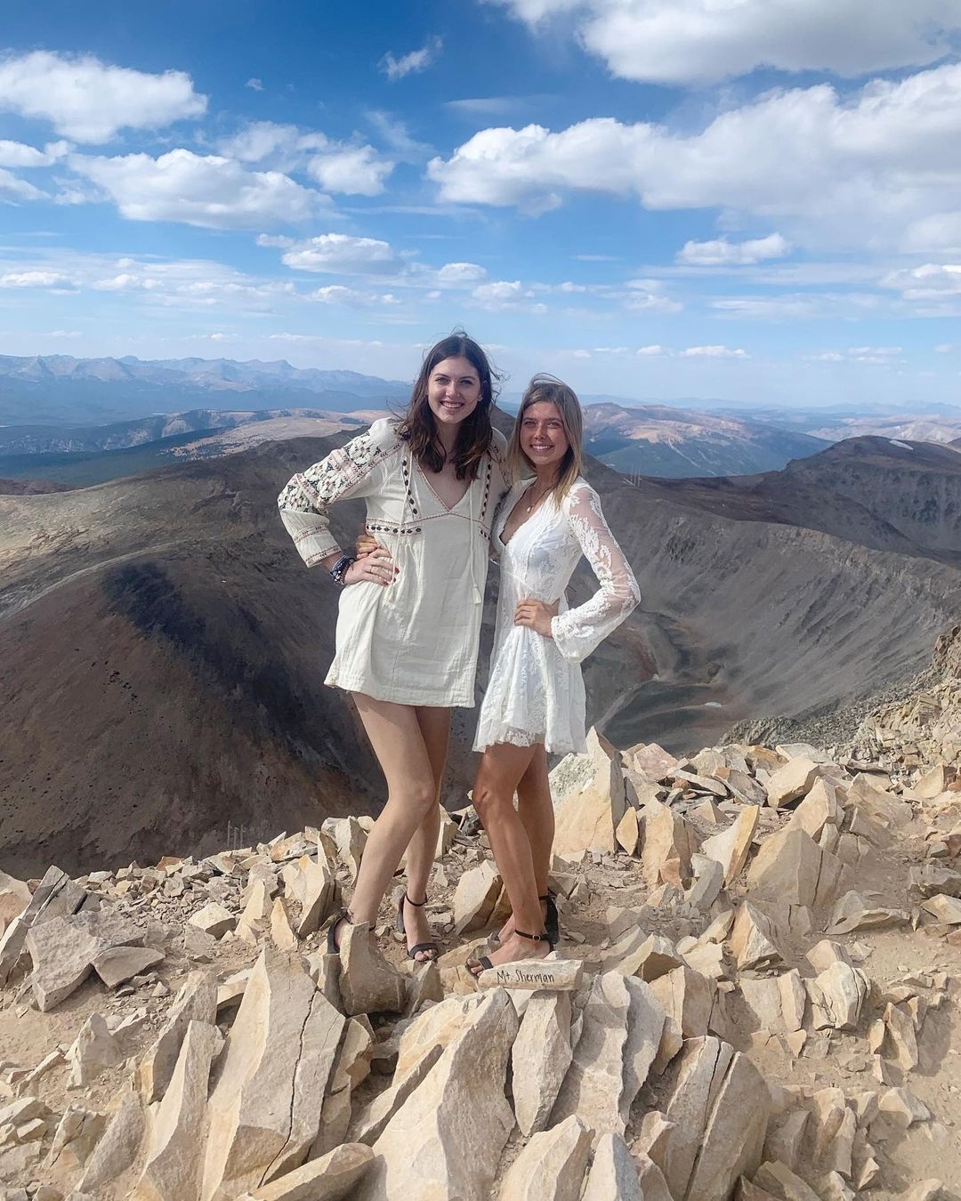 an mac ho hang anh 8