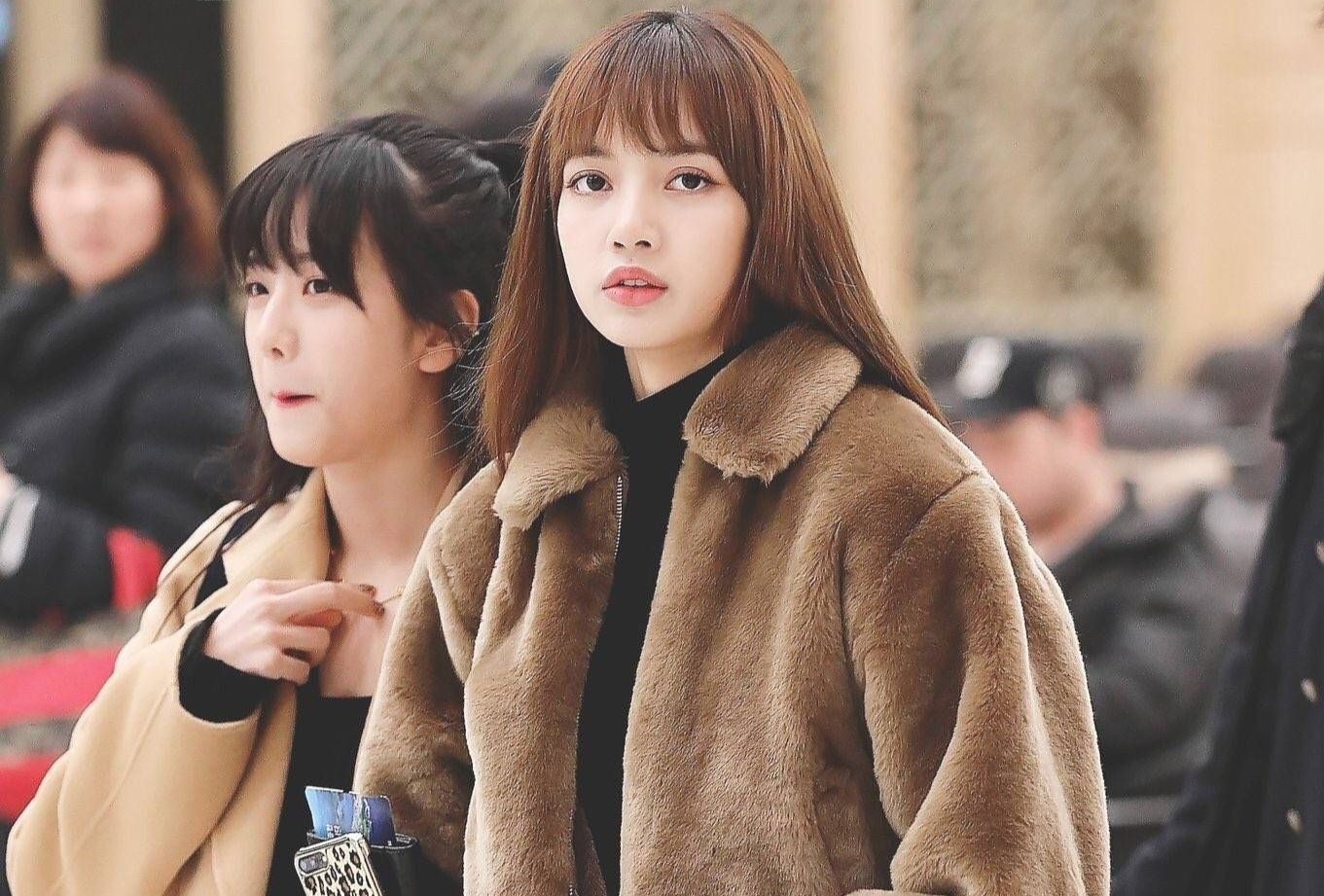 3 kieu ao len co lo khien ban trong xau hon hinh anh