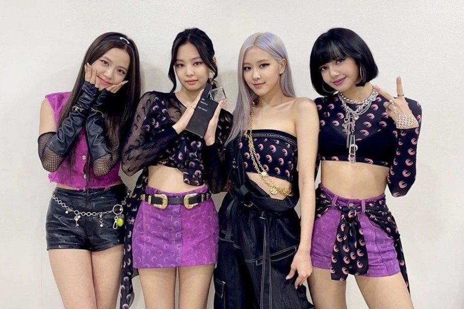 5 mon do nu duoc mua nhieu nhat hien nay hinh anh