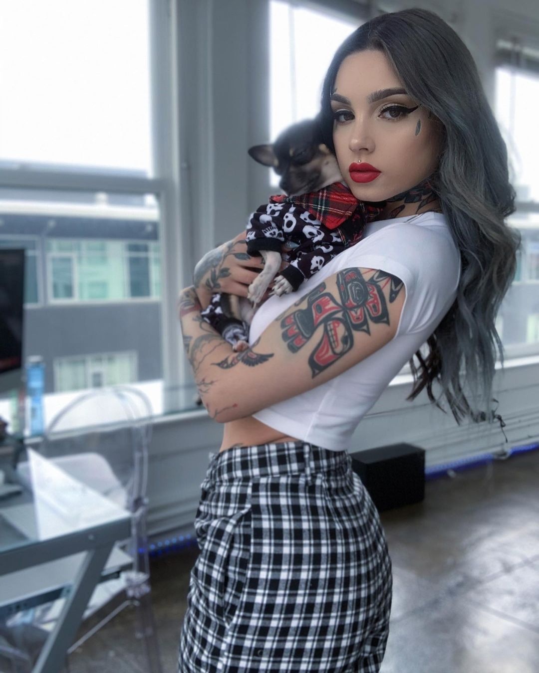 nguoi mau xam hinh anh 10