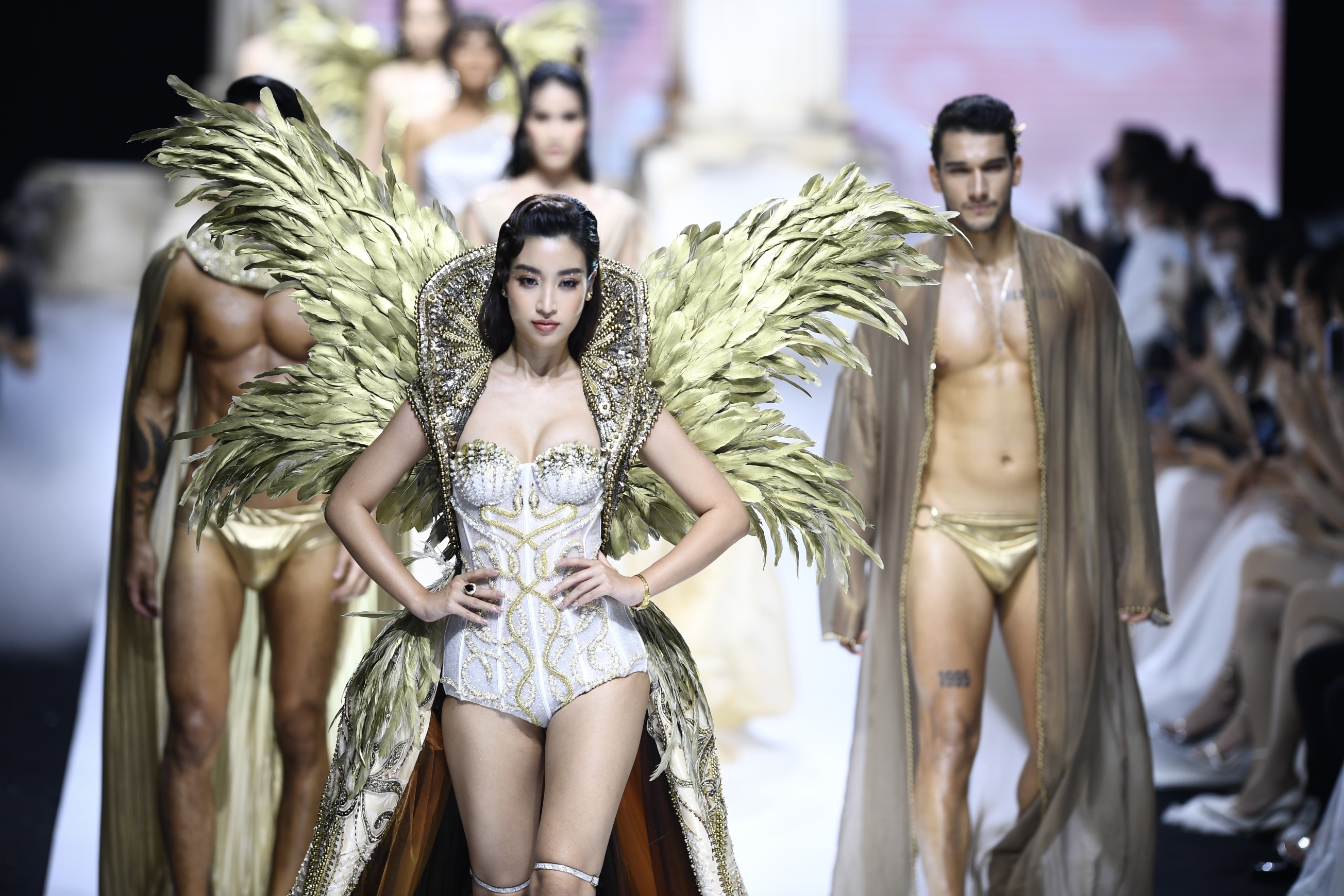 tuan le thoi trang viet nam anh 1