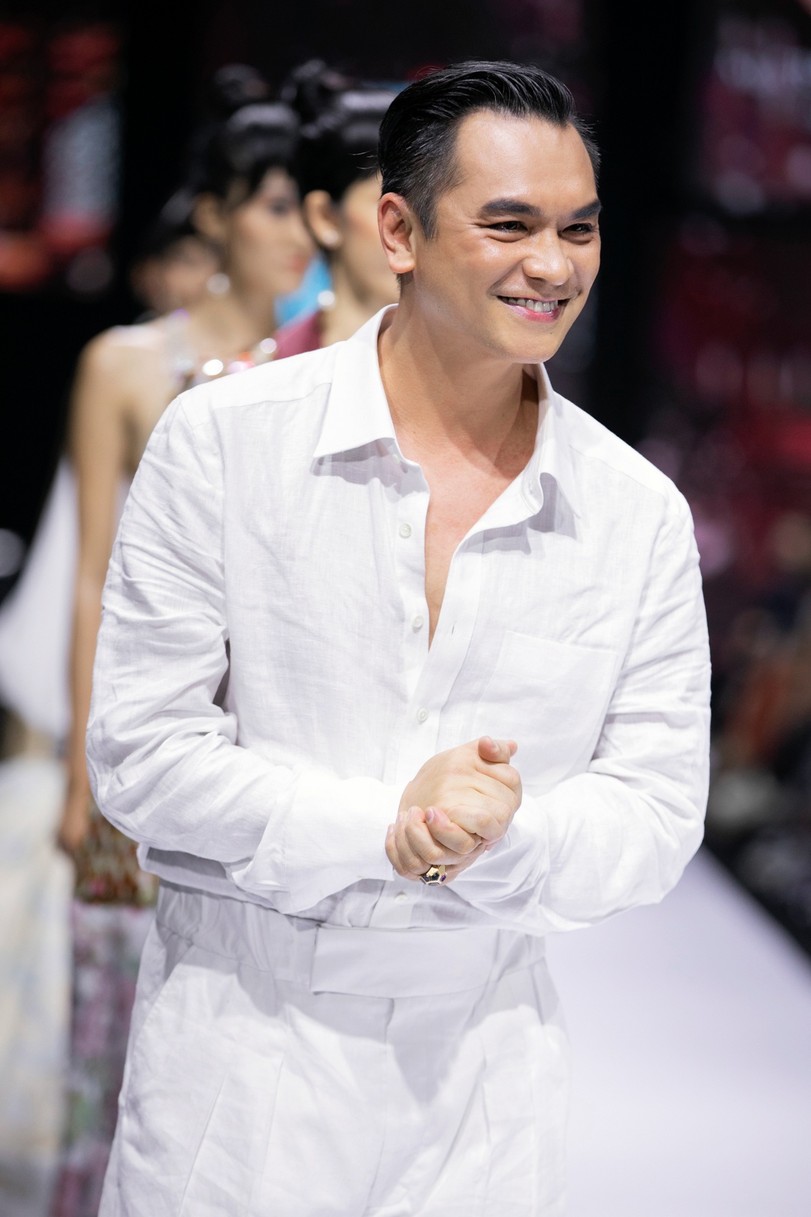 Mr Crazy & Lady Sexy ảnh 16 Mr Crazy & Lady Sexy anh 16