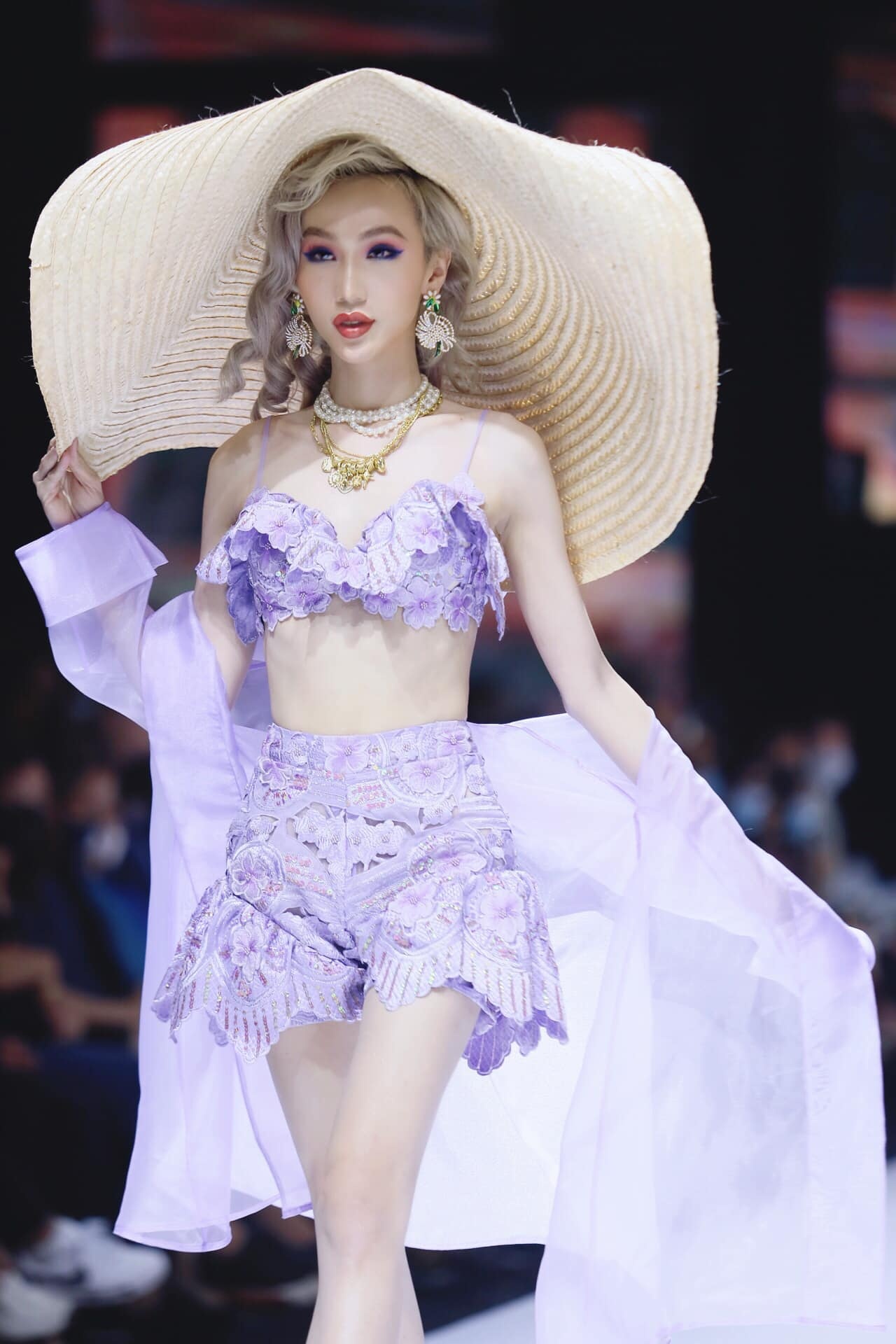 người mẫu phi giới tính ảnh 6 nguoi mau phi gioi tinh anh 6