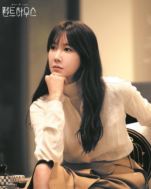 tap cuoi penthouse anh 3