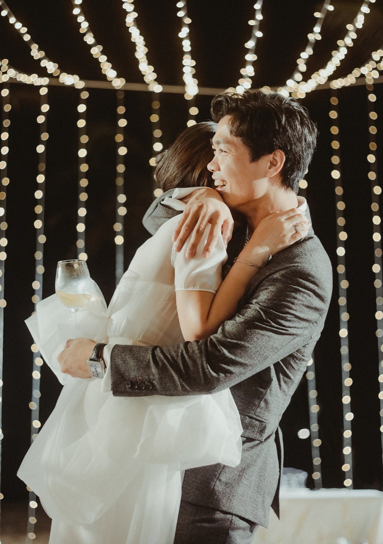 vay cuoi cua vo cau thu Viet anh 9