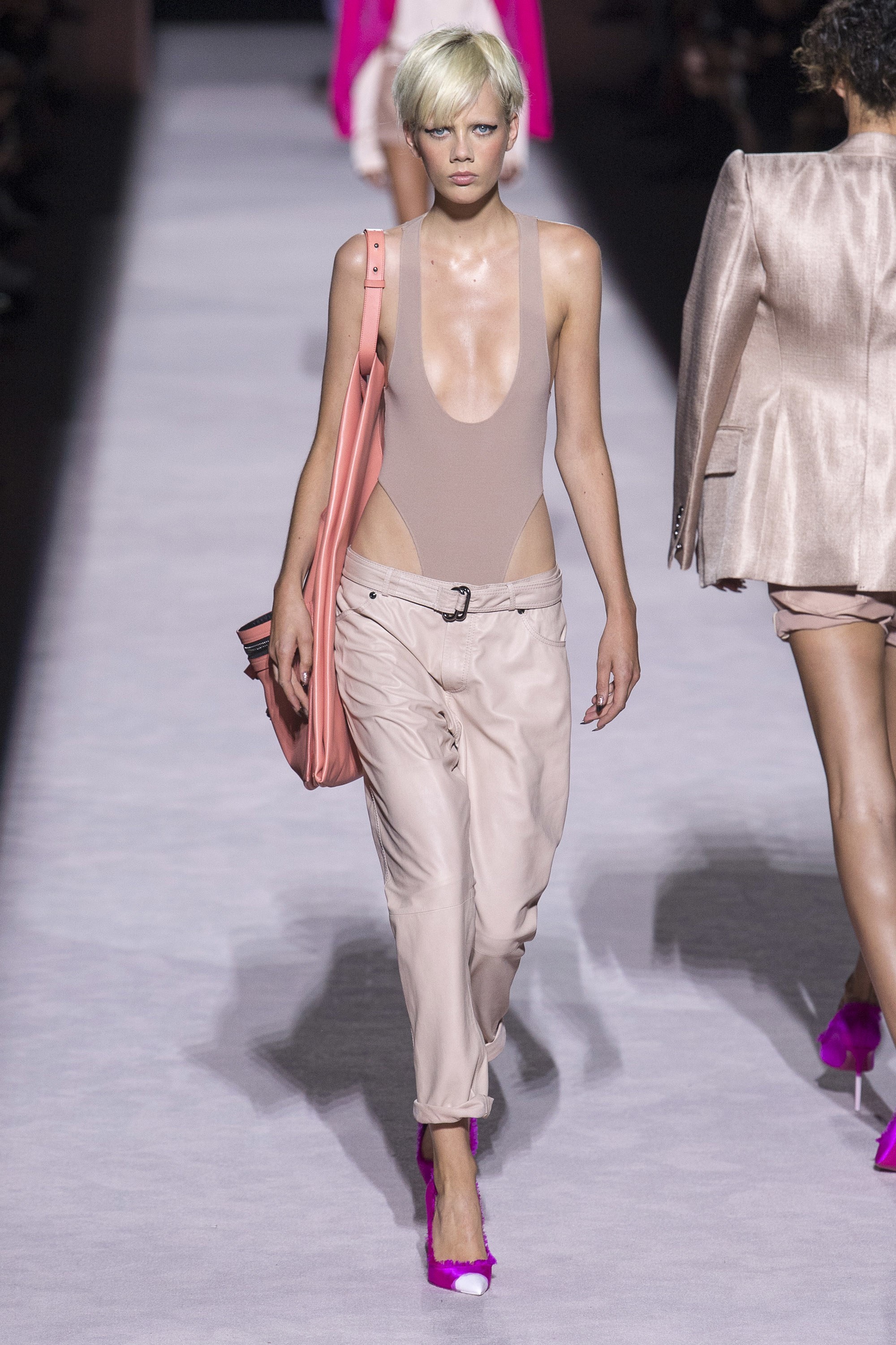 người mẫu đẹp vượt chuẩn ảnh 9 nguoi mau dep vuot chuan anh 9