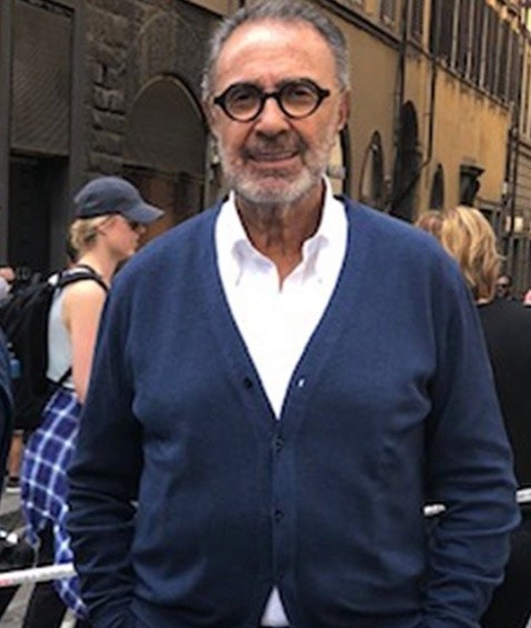 cuu giam doc prada qua doi anh 3