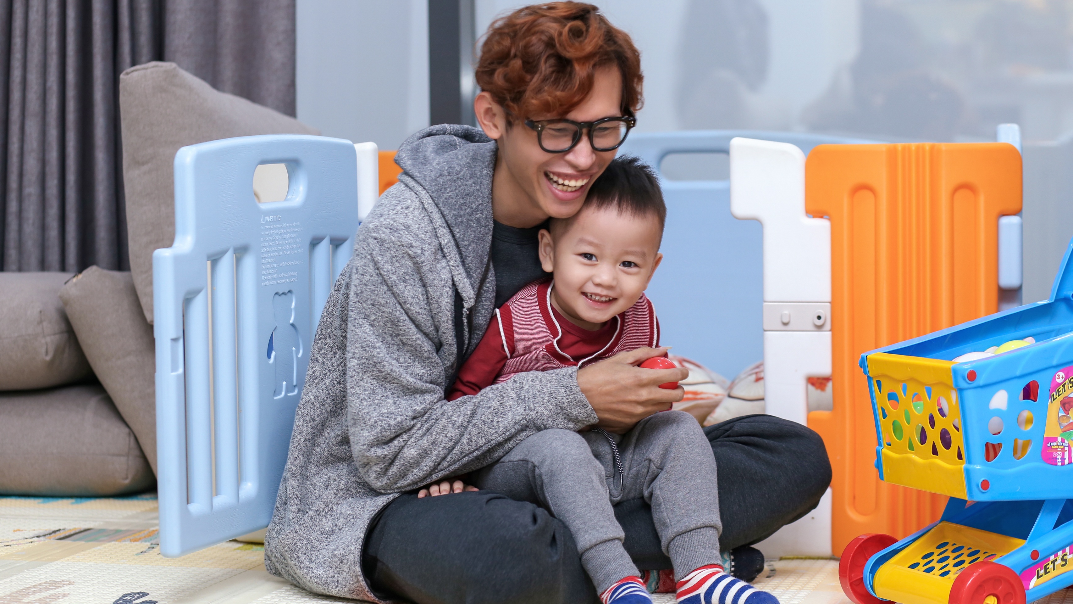 lam viec tat bat dip Tet anh 18