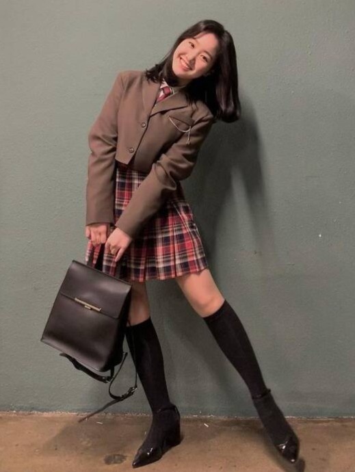 phim penthouse 2 anh 5