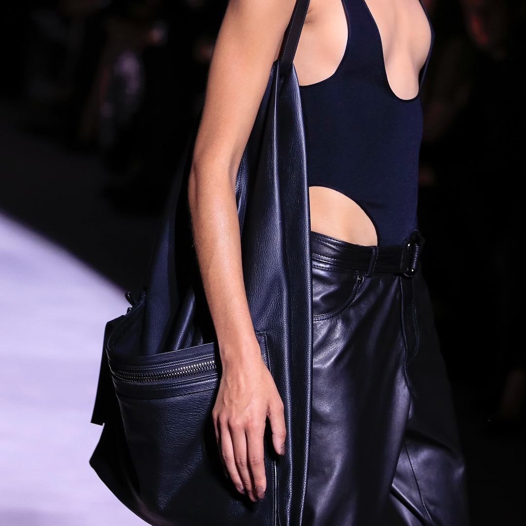 mac do khoet hong anh 7