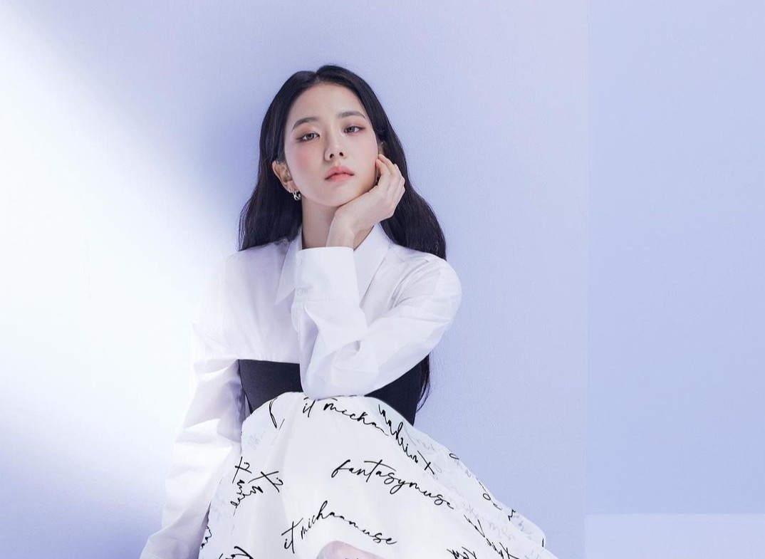 Jisoo lam dai su Dior anh 1