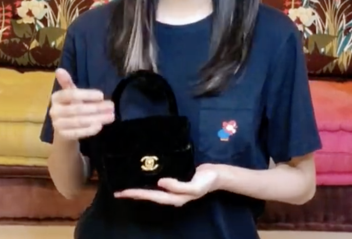 nguoi mau He Mong Dao anh 6