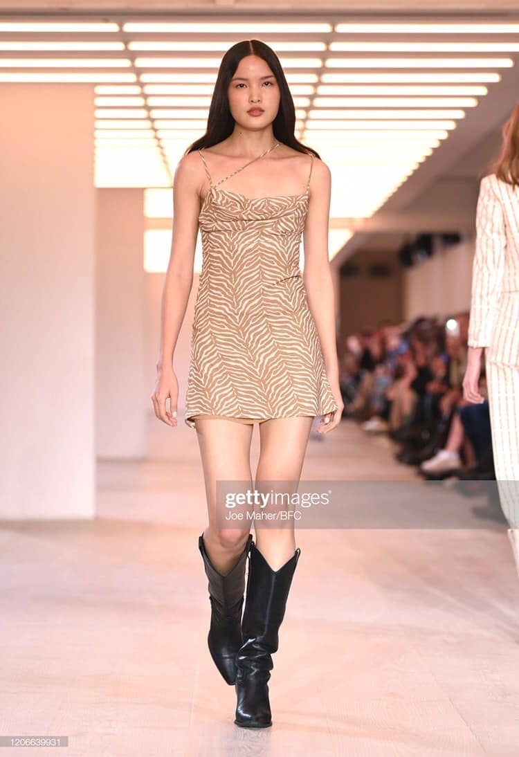 nguoi mau viet anh 25