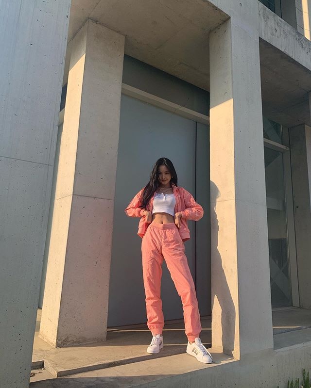 Seo Ye Ji eo nhỏ ảnh 6 Seo Ye Ji eo nho anh 6