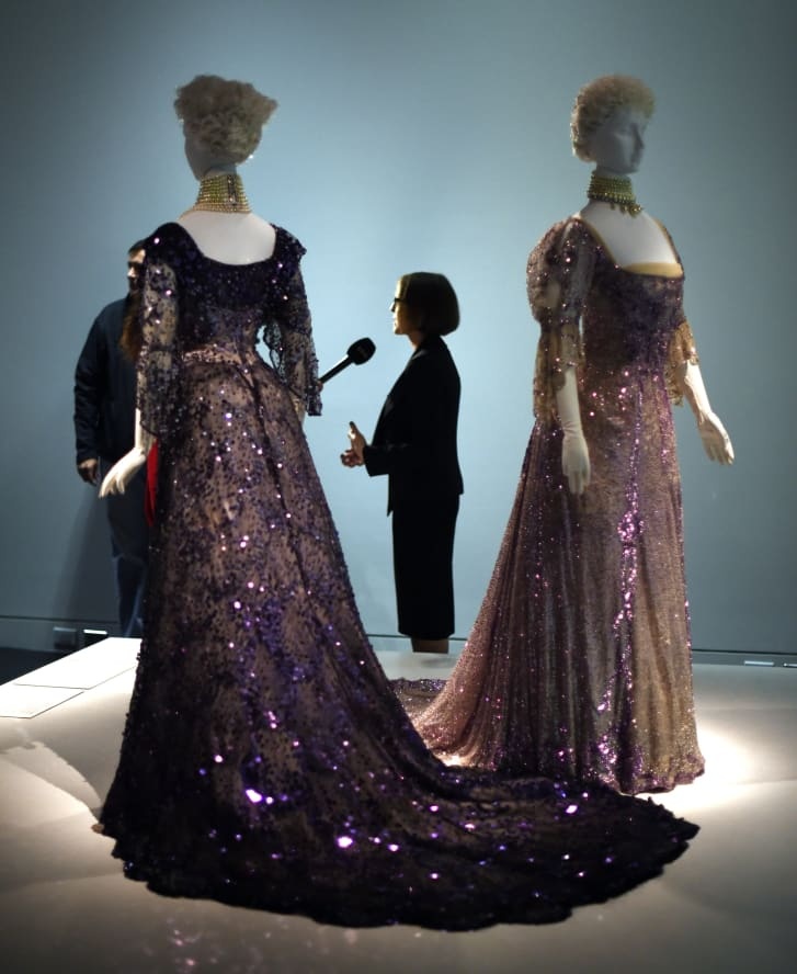 trang phuc tang anh 5