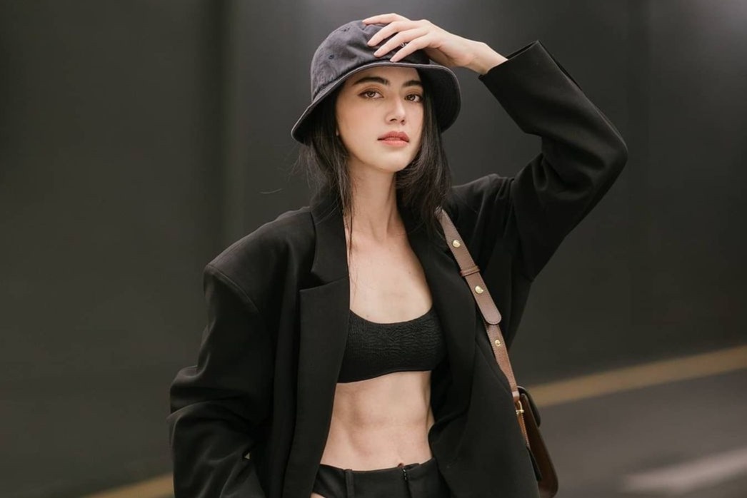 Cach phoi do he cho cac co gai nang dong hinh anh