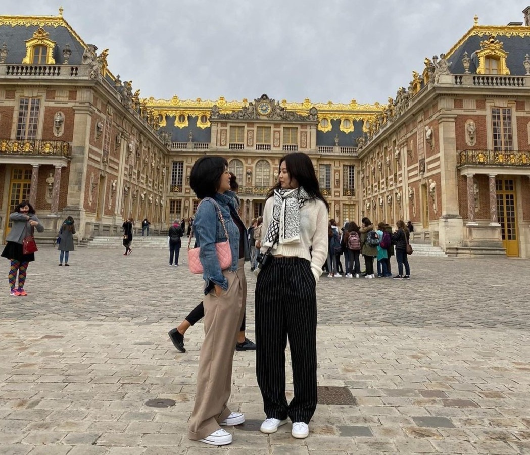 me Jennie mac dep anh 2