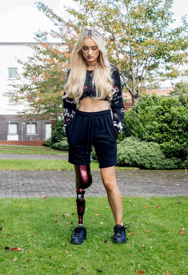 người mẫu cụt chân ảnh 9 nguoi mau cut chan anh 9