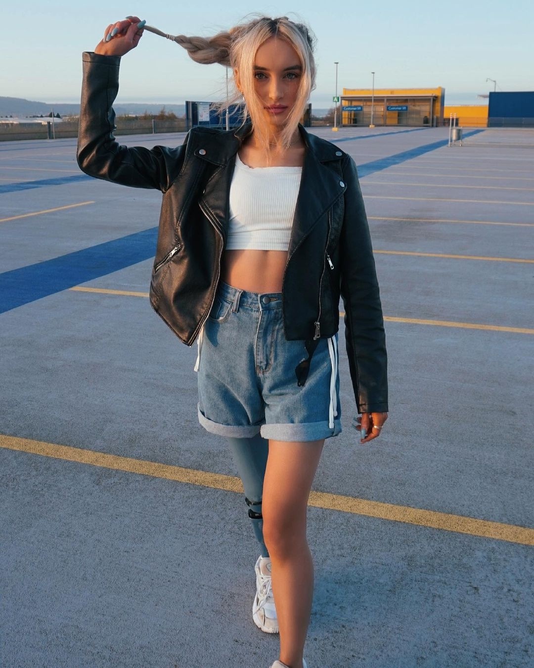 người mẫu cụt chân ảnh 6 nguoi mau cut chan anh 6