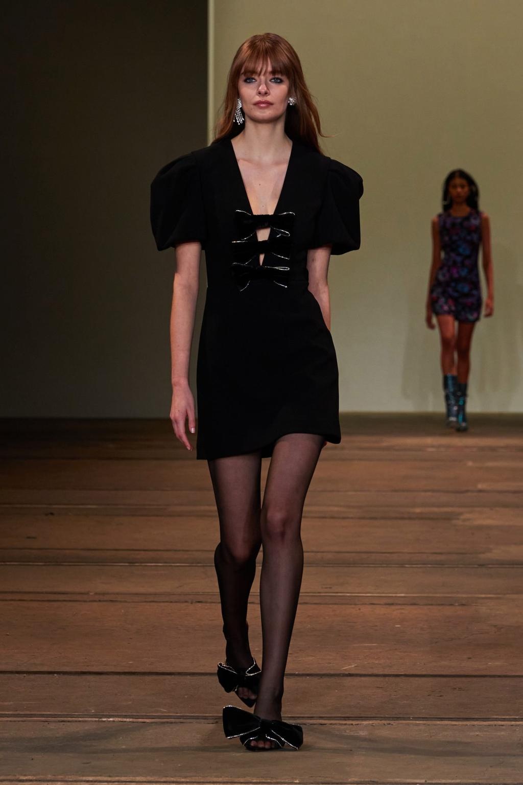 nguoi mau Viet anh 4