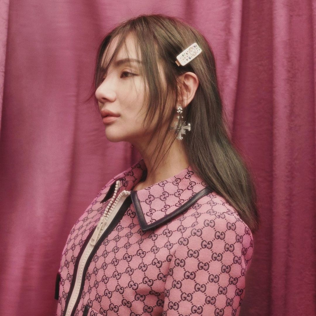 con gai ty phu anh 12