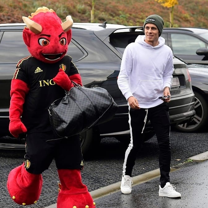 eden hazard va thorgan hazard anh 10