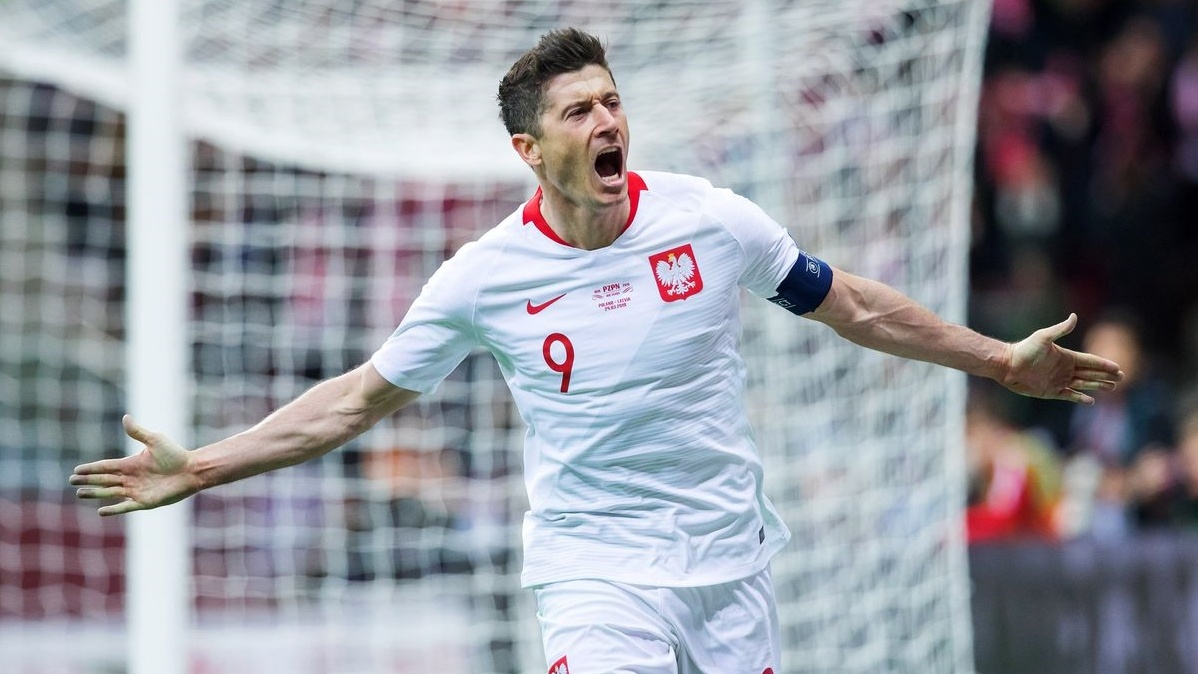 ao dau euro 2020 anh 10