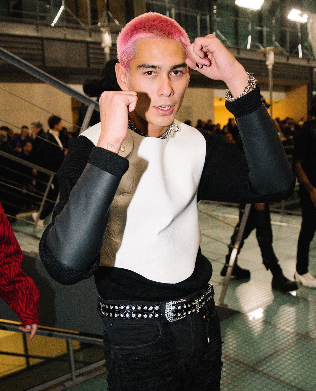 nguoi mau nam Evan Mock anh 12