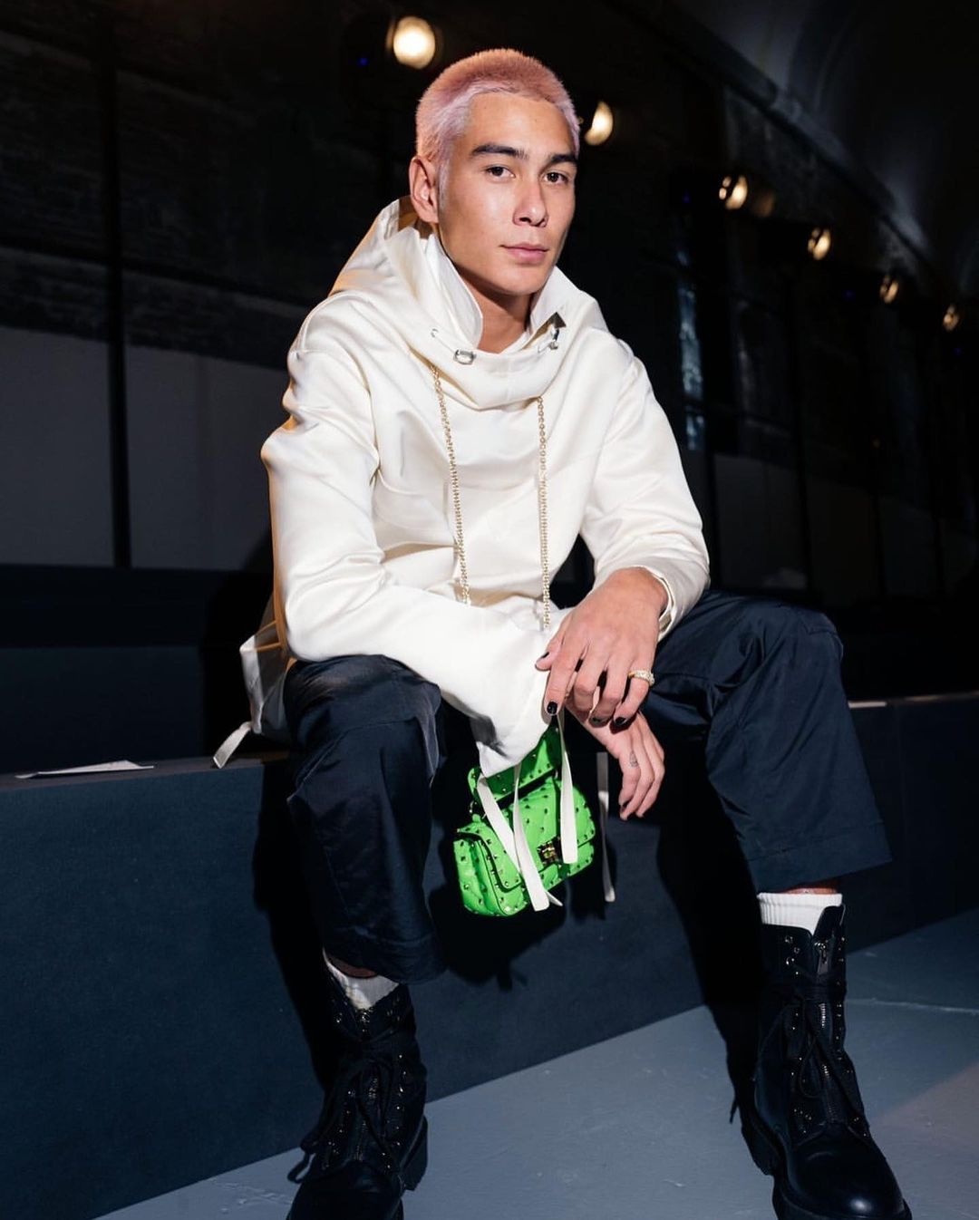 nguoi mau nam Evan Mock anh 11