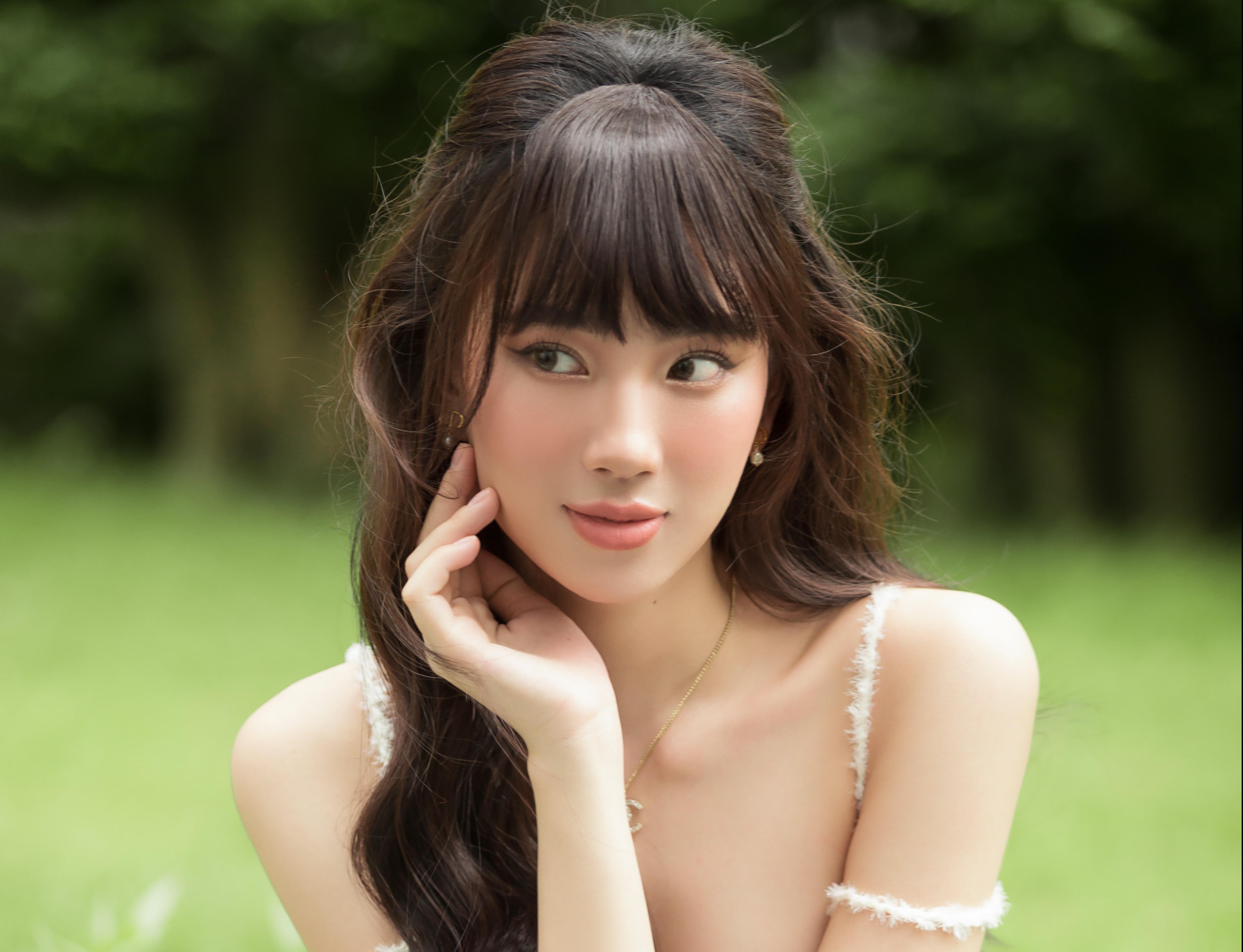 Cach giu dang trong mua dich cua nguoi dep Viet hinh anh