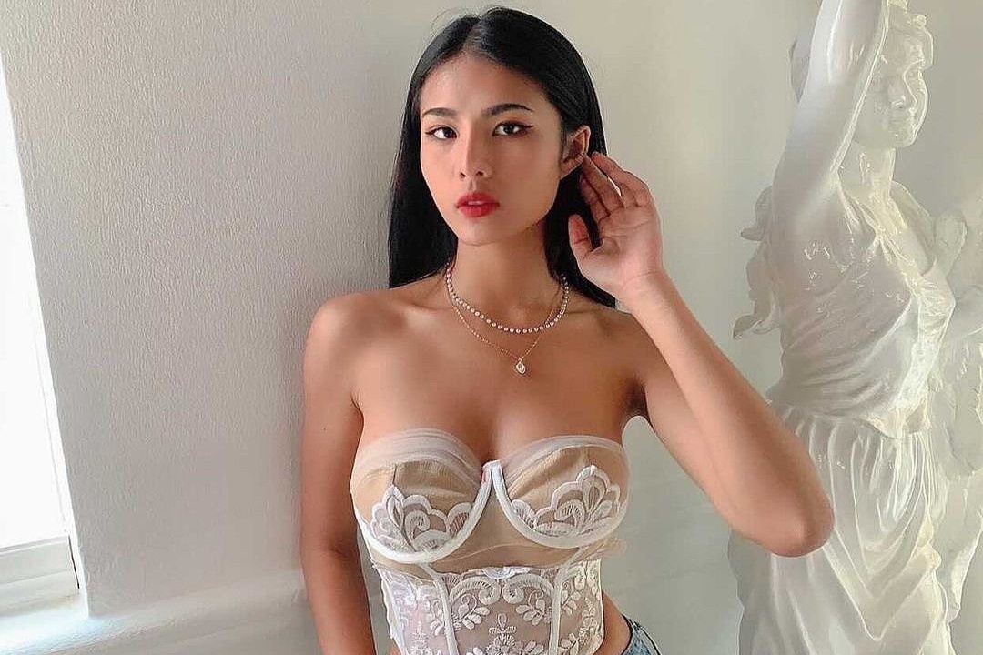 Thoi trang 20 nam truoc duoc gioi tre chuong lai hinh anh