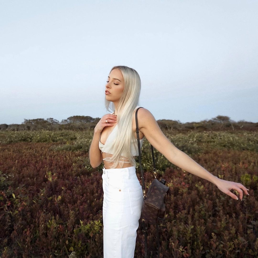 chi em mac dep anh 18