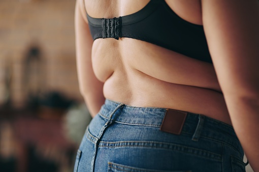 Bai tap giam mo lung giup mac ao lot khong lo ngan hinh anh